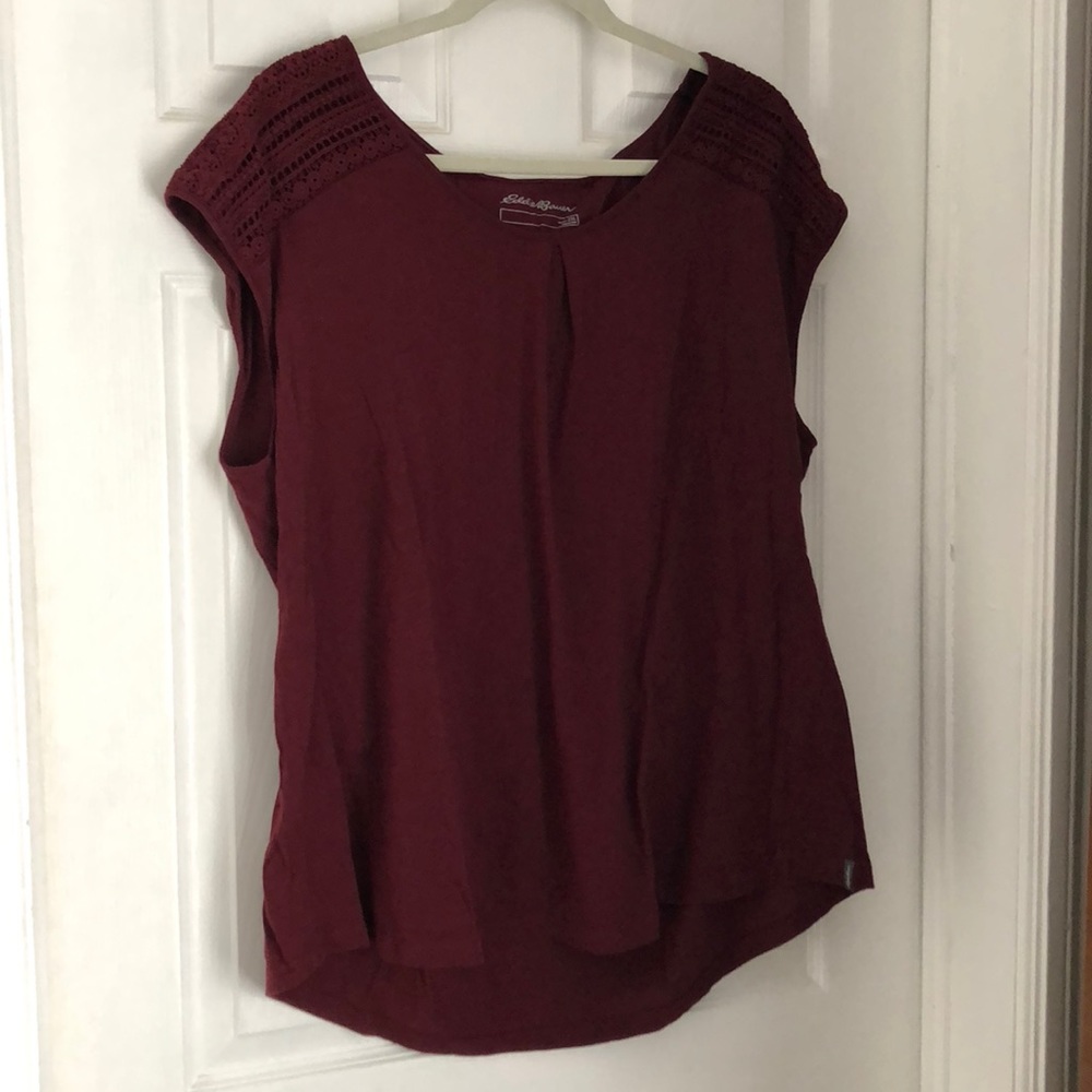 Eddie Bauer sleeveless t-shirt